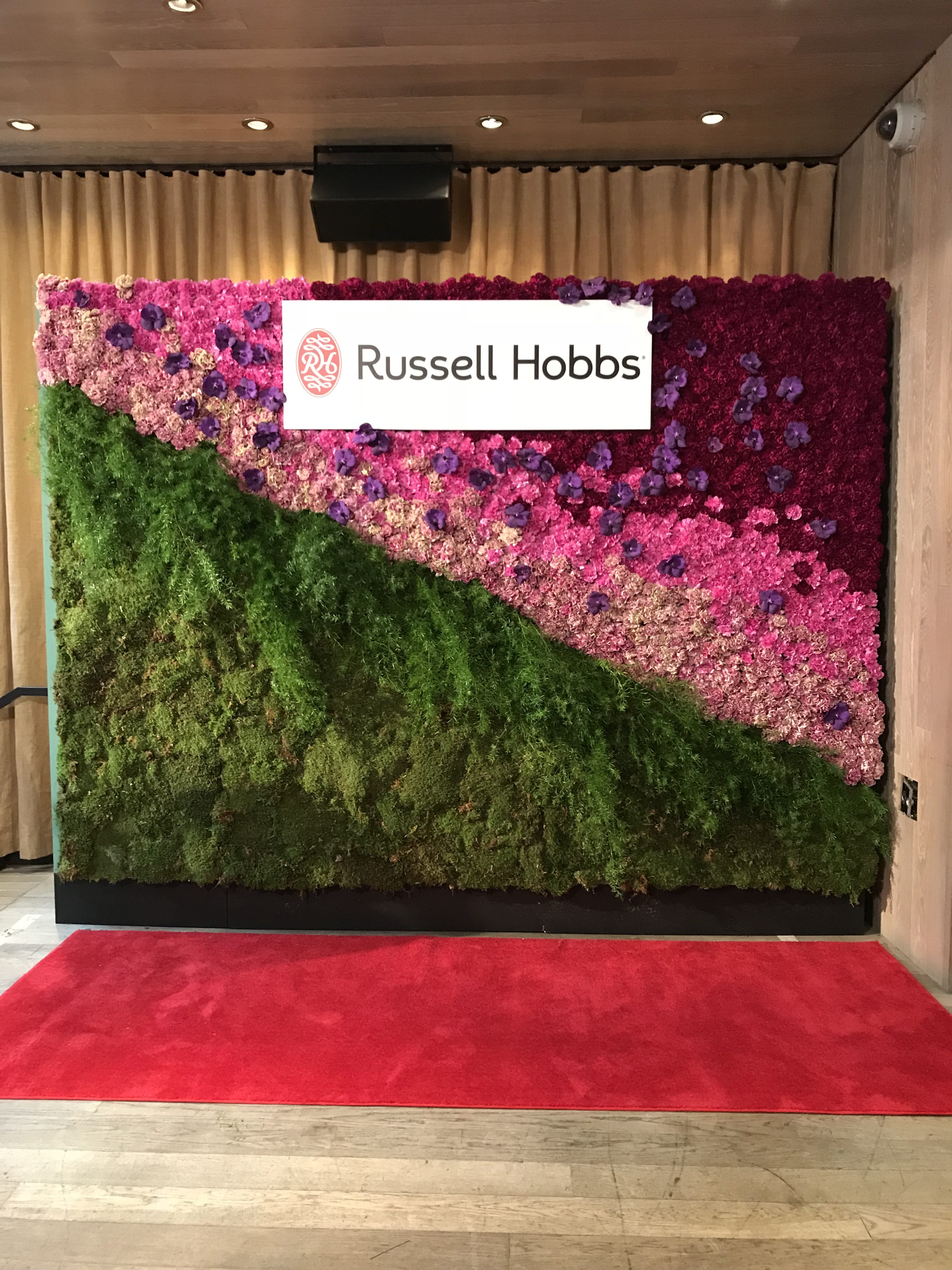 Why A Flower Wall Is The Perfect Background For Your Next Event Rachel Cho