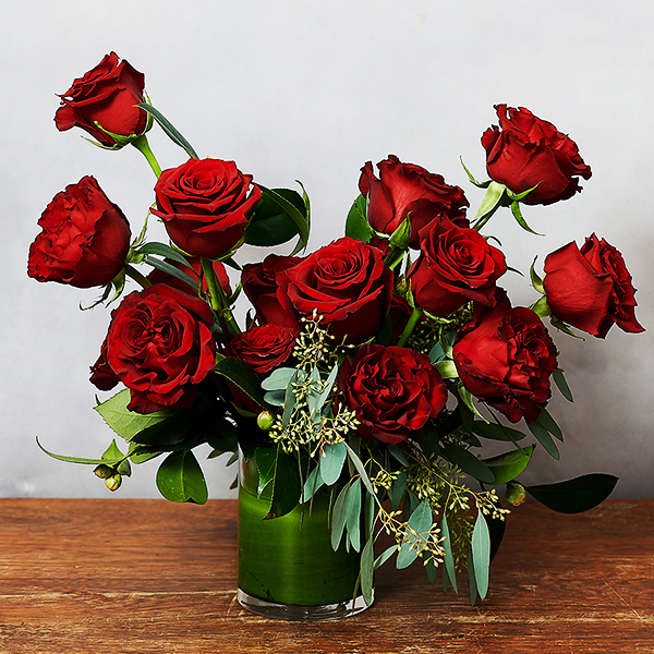 Rouge 18 Flower Arrangement - Rachel Cho Floral Design